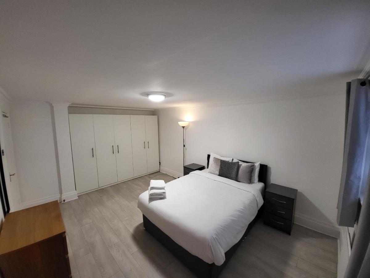 Cosy Apartment By Clapham South Underground! London Exterior photo